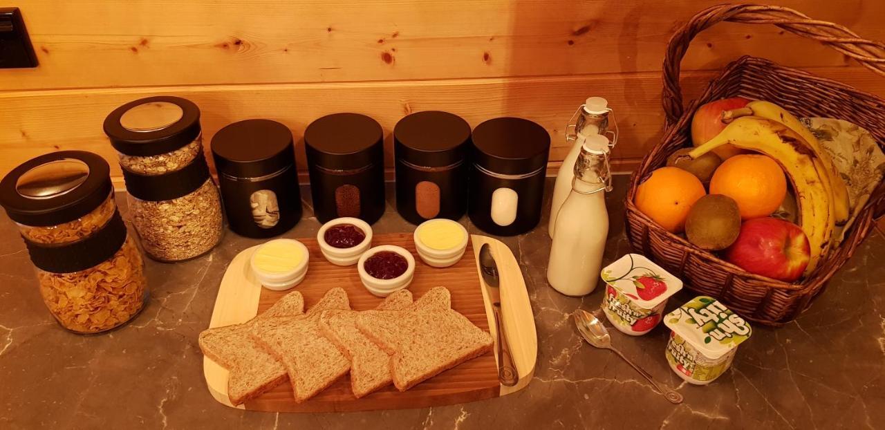 Cosy Cabin In The Paddocks - Breakfast Included Franz Josef Eksteriør bilde
